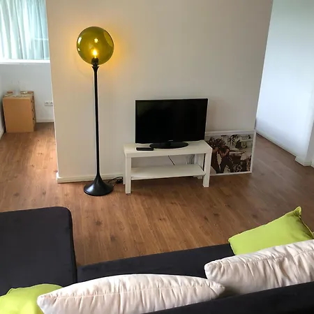 Fuer Aktive Reisende Mein Mit Terrasse, Ideal For Long Stay, Relocation 3*